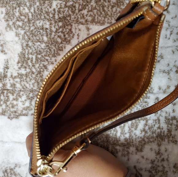 Coach Wristlet - Picture 3 of 4